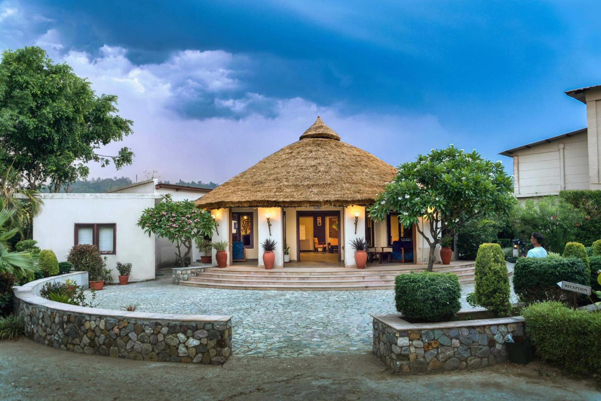 Sunday Alaya Corbett Villa Ramnagar  Dış mekan fotoğraf