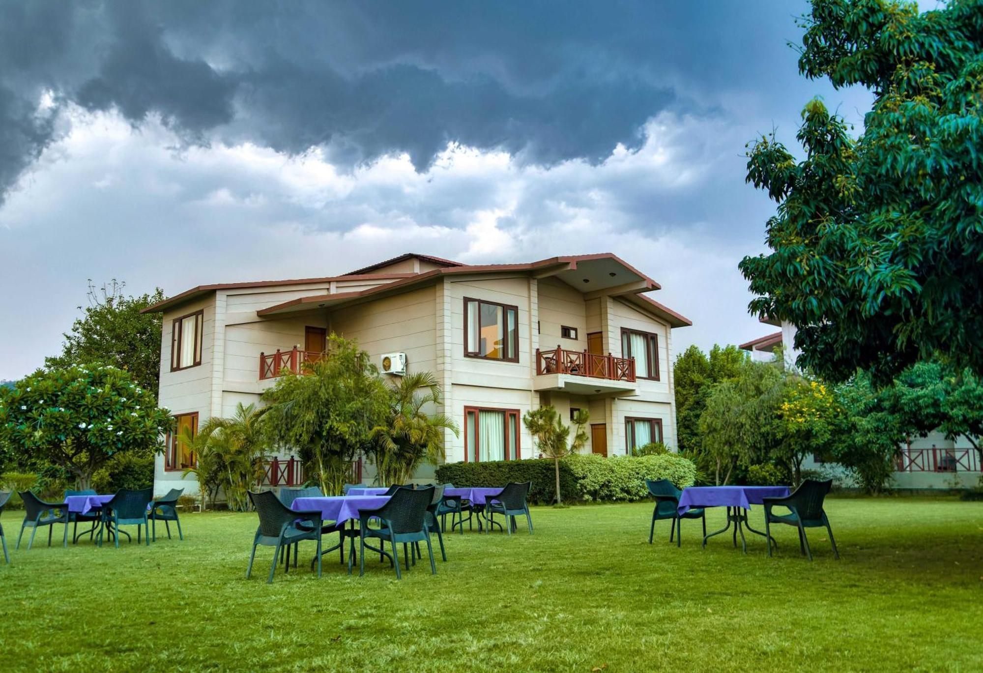 Sunday Alaya Corbett Villa Ramnagar  Dış mekan fotoğraf